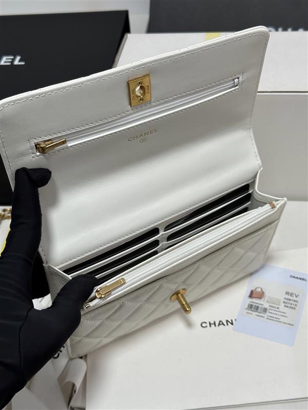 2026127205143288 700